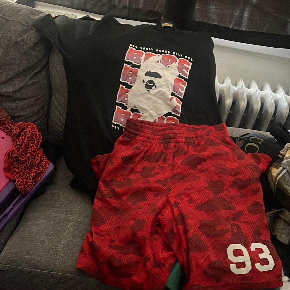 Bathing ape Shorts outfit